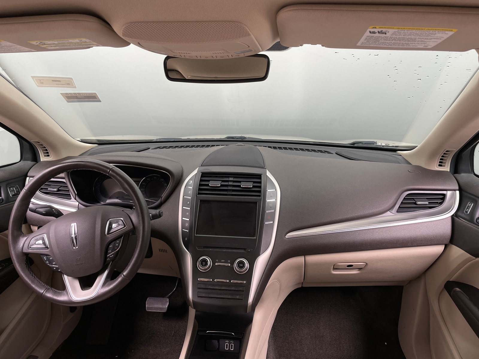 Thumbnail: 2017 Lincoln MKC - 2