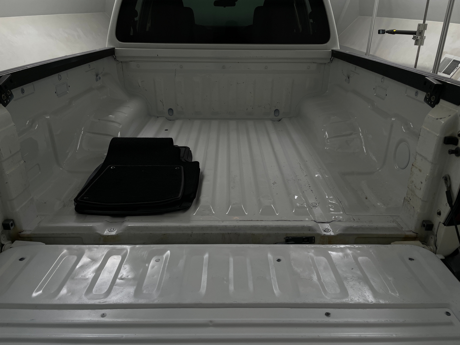 Thumbnail: 2022 Nissan Frontier - 7