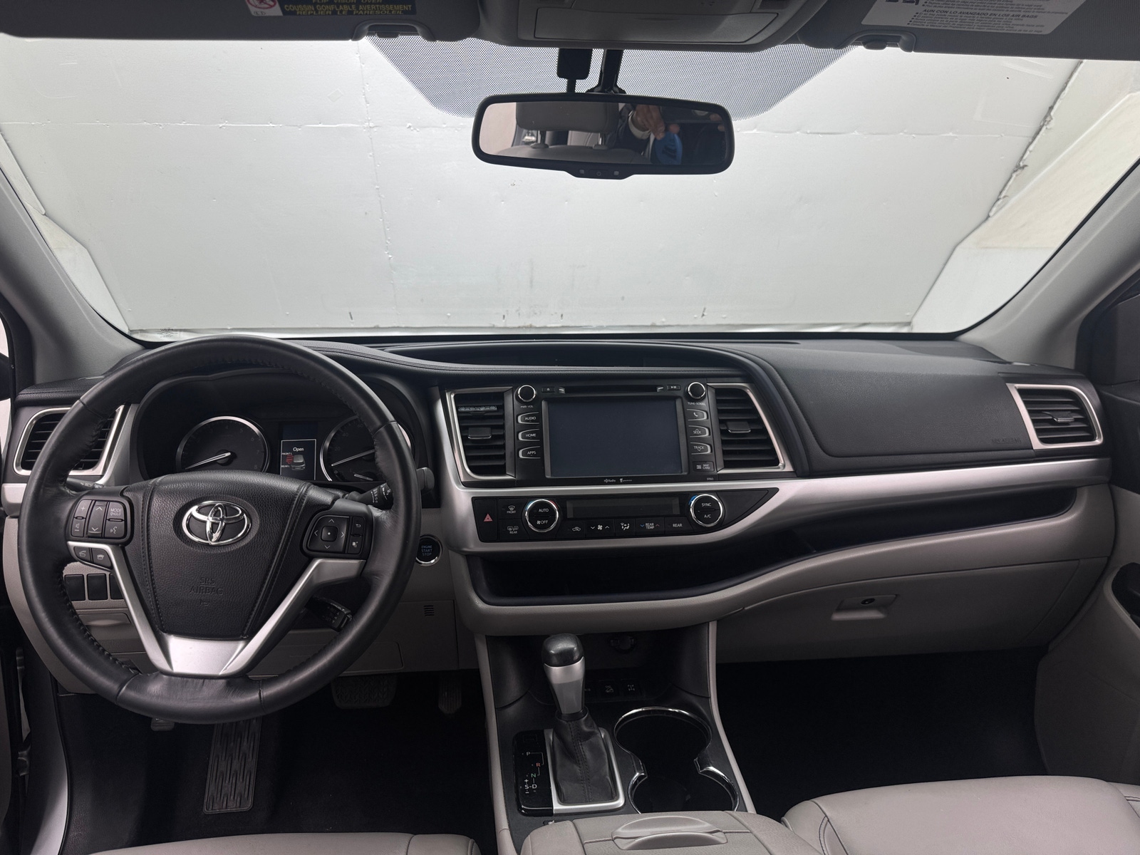 Thumbnail: 2014 Toyota Highlander - 2