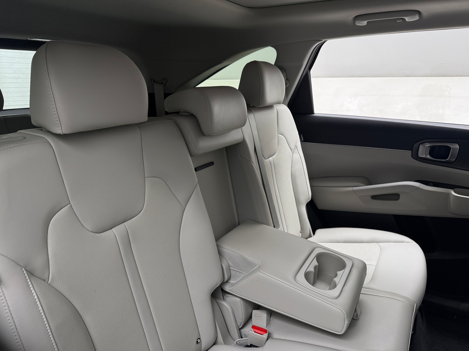 Thumbnail: 2025 Kia Sorento - 5