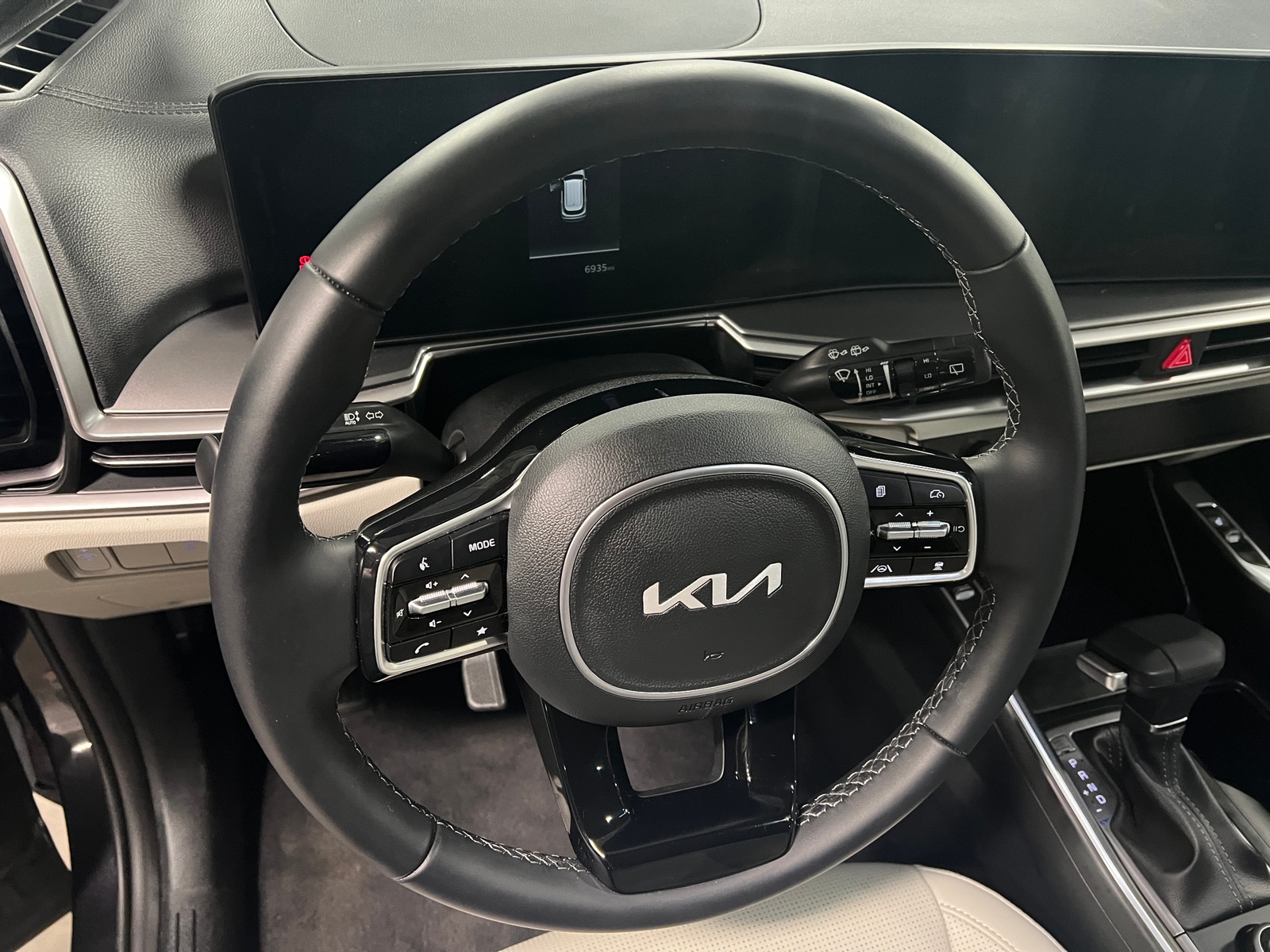 Thumbnail: 2025 Kia Sorento - 4