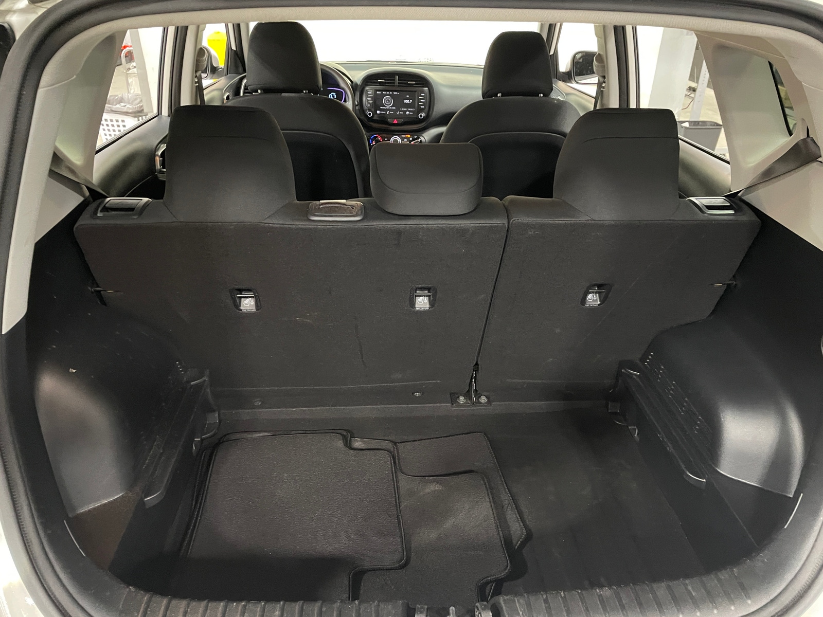 Thumbnail: 2025 Kia Soul - 7