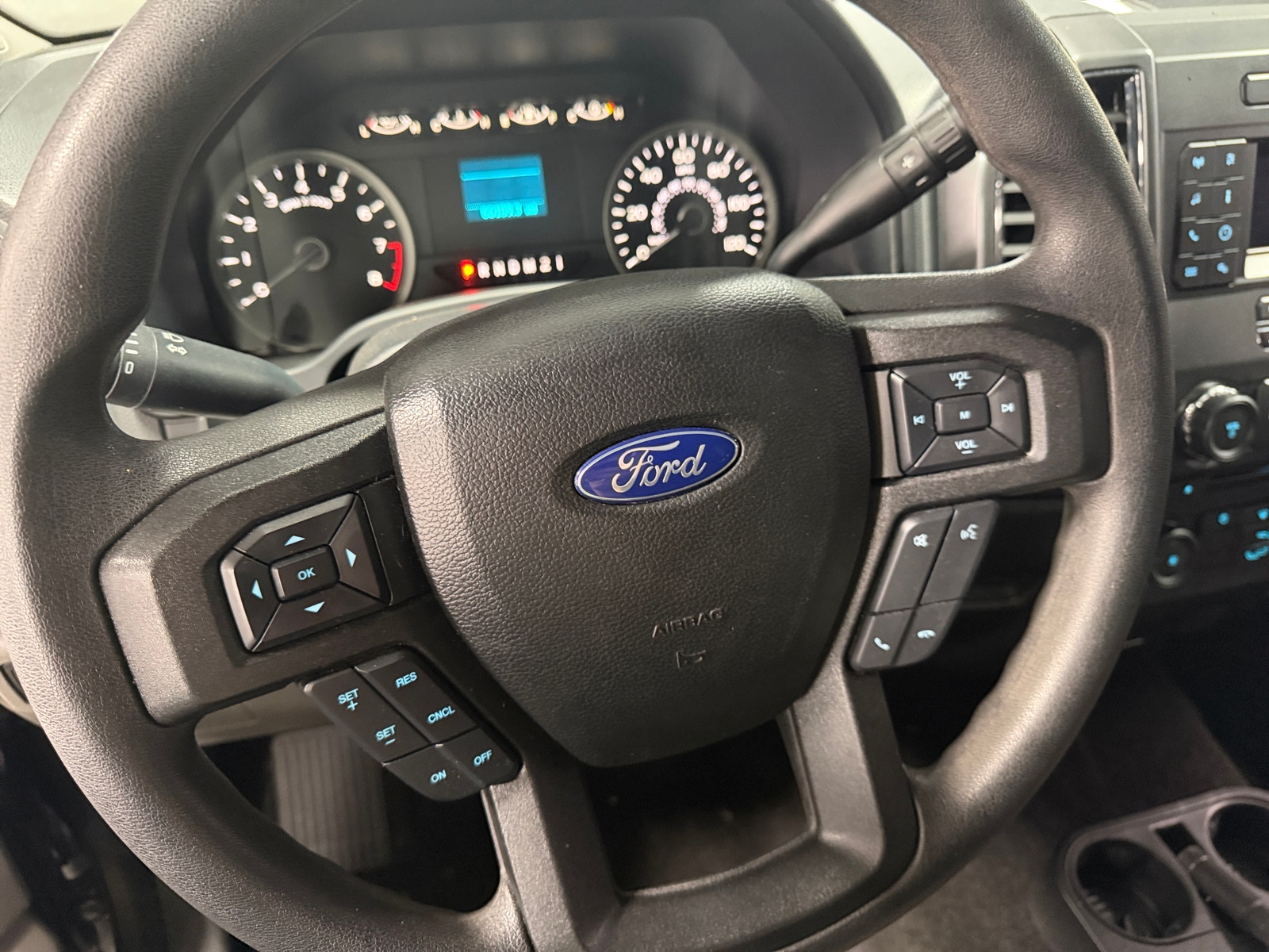 Thumbnail: 2018 Ford Econoline - 5