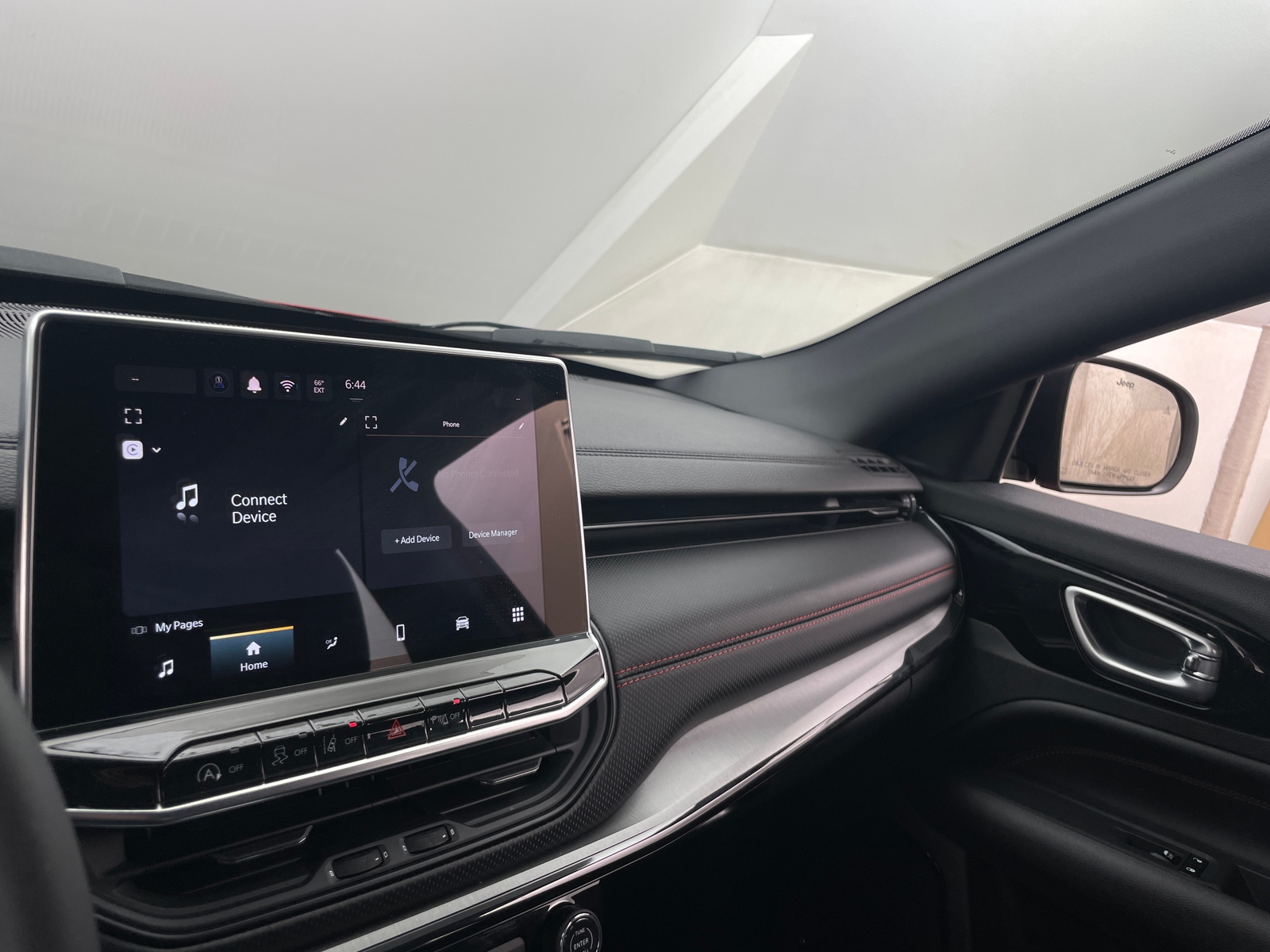 Thumbnail: 2025 Jeep Compass - 4