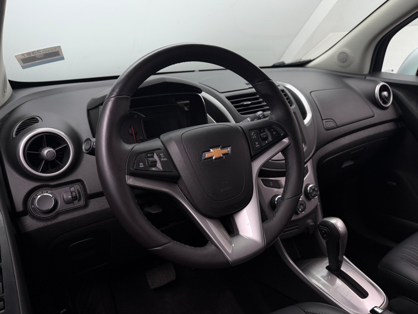 Thumbnail: 2016 Chevrolet Trax - 5