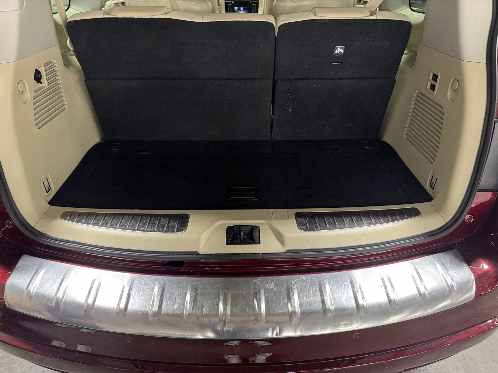 Thumbnail: 2021 INFINITI QX80 - 6