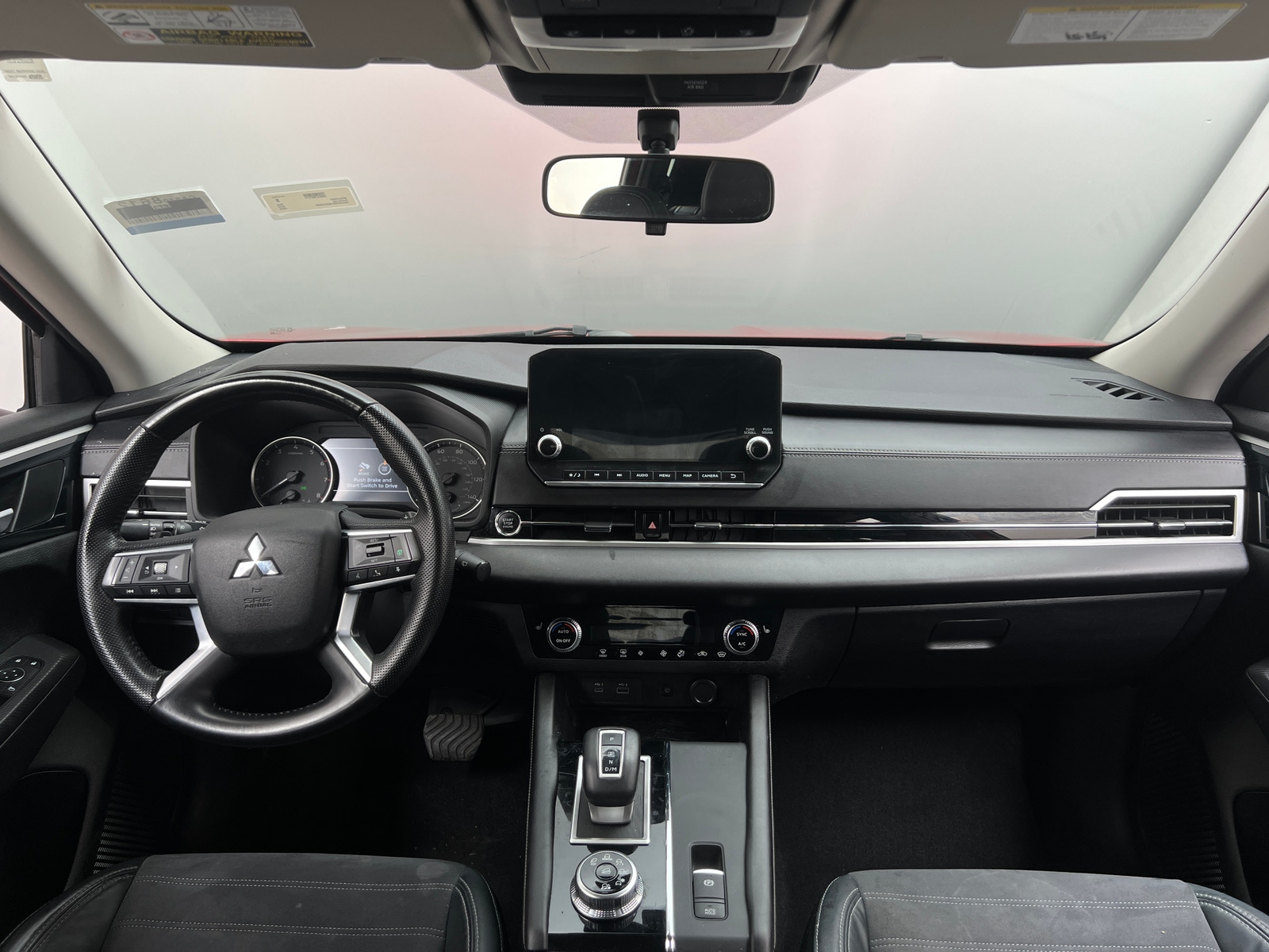 Thumbnail: 2022 Mitsubishi Outlander - 2