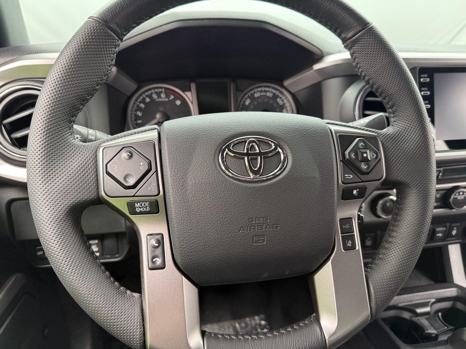 Thumbnail: 2023 Toyota Tacoma - 4