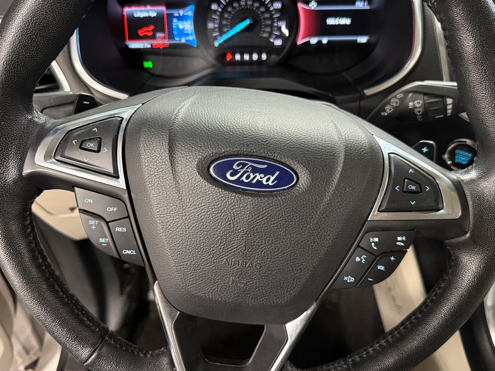 Thumbnail: 2018 Ford Edge - 4