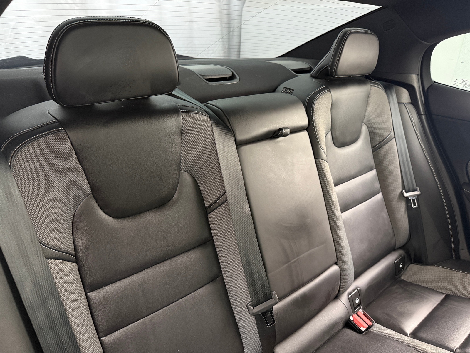 Thumbnail: 2024 Volvo S60 - 6