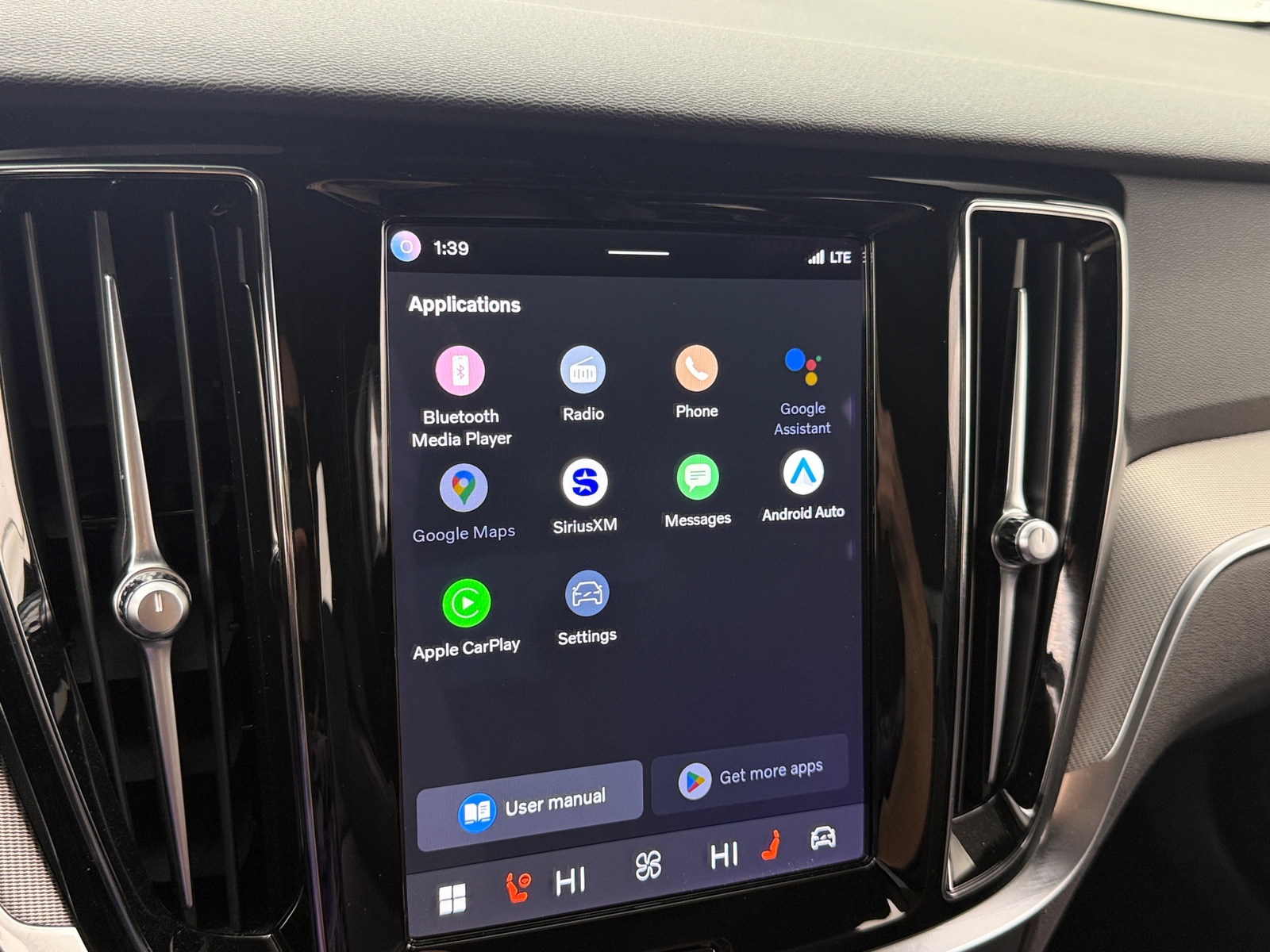 Thumbnail: 2024 Volvo S60 - 4