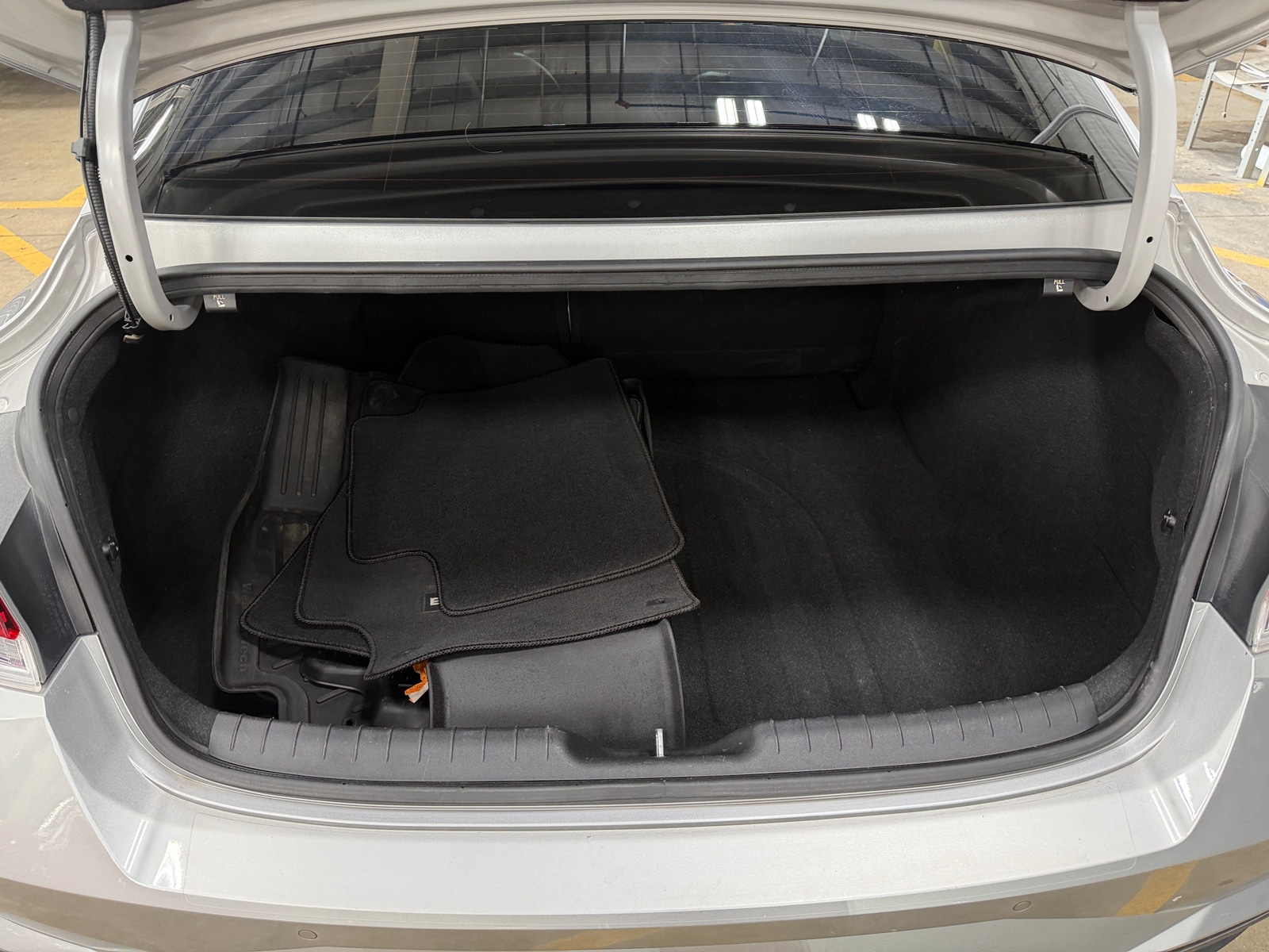 Thumbnail: 2021 Hyundai Elantra - 6