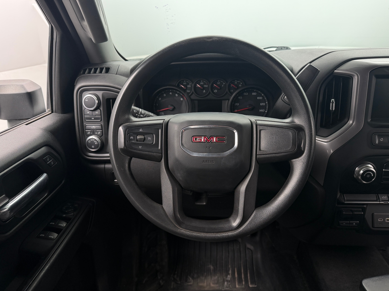 Thumbnail: 2021 GMC Sierra 2500 - 5