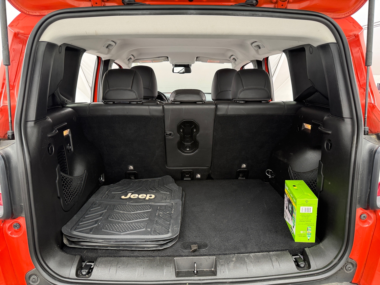 Thumbnail: 2017 Jeep Renegade - 7