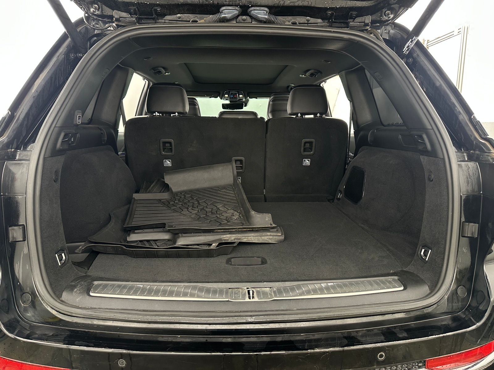 Thumbnail: 2023 Jeep Grand Cherokee - 6