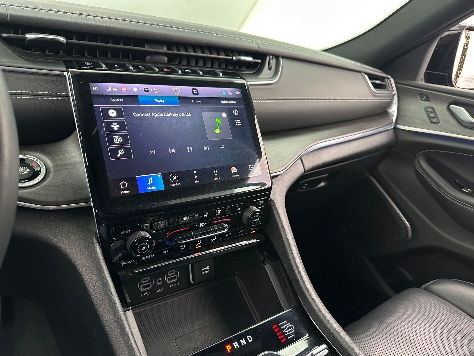 Thumbnail: 2023 Jeep Grand Cherokee - 3