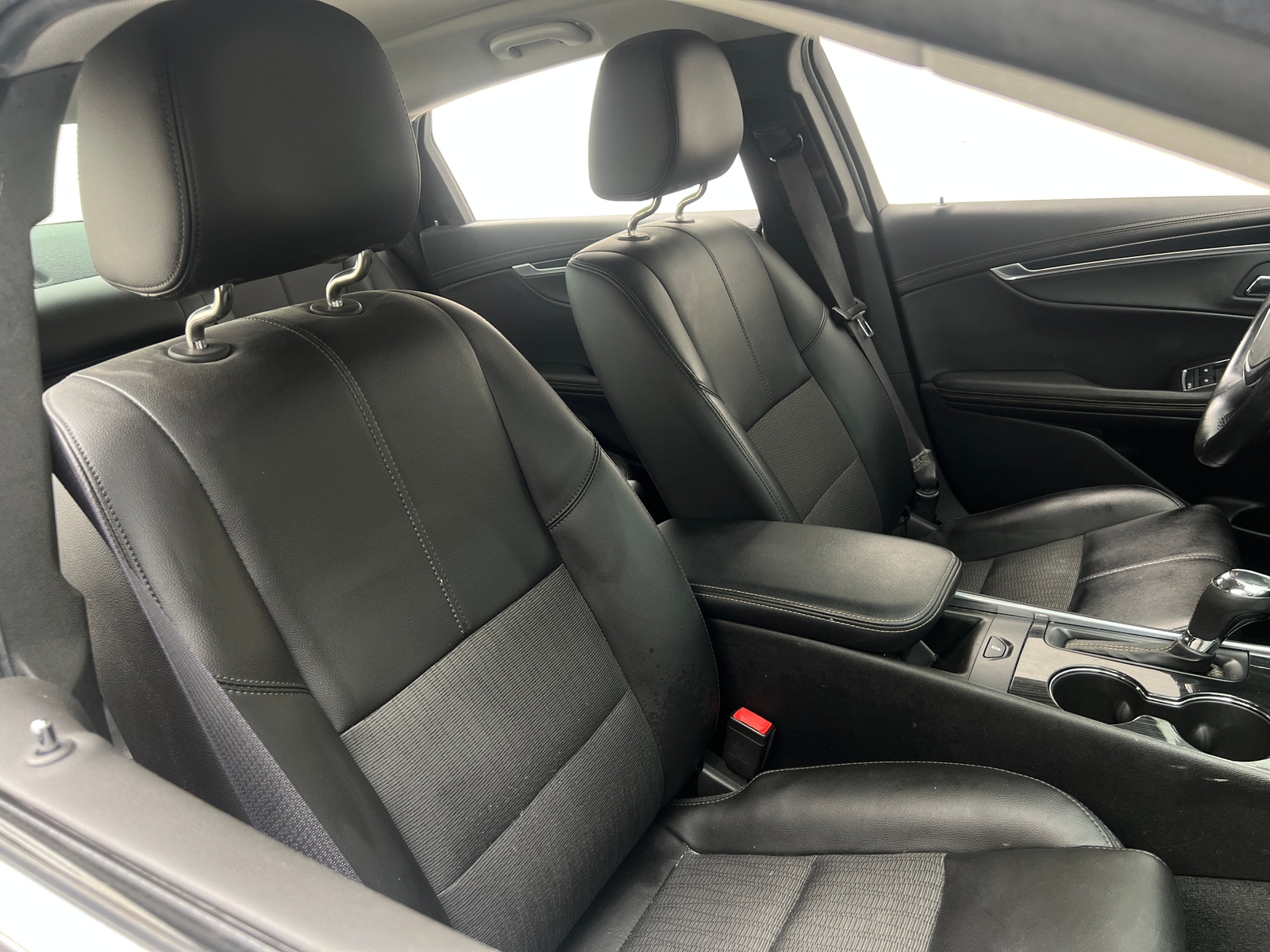 Thumbnail: 2016 Chevrolet Impala - 2