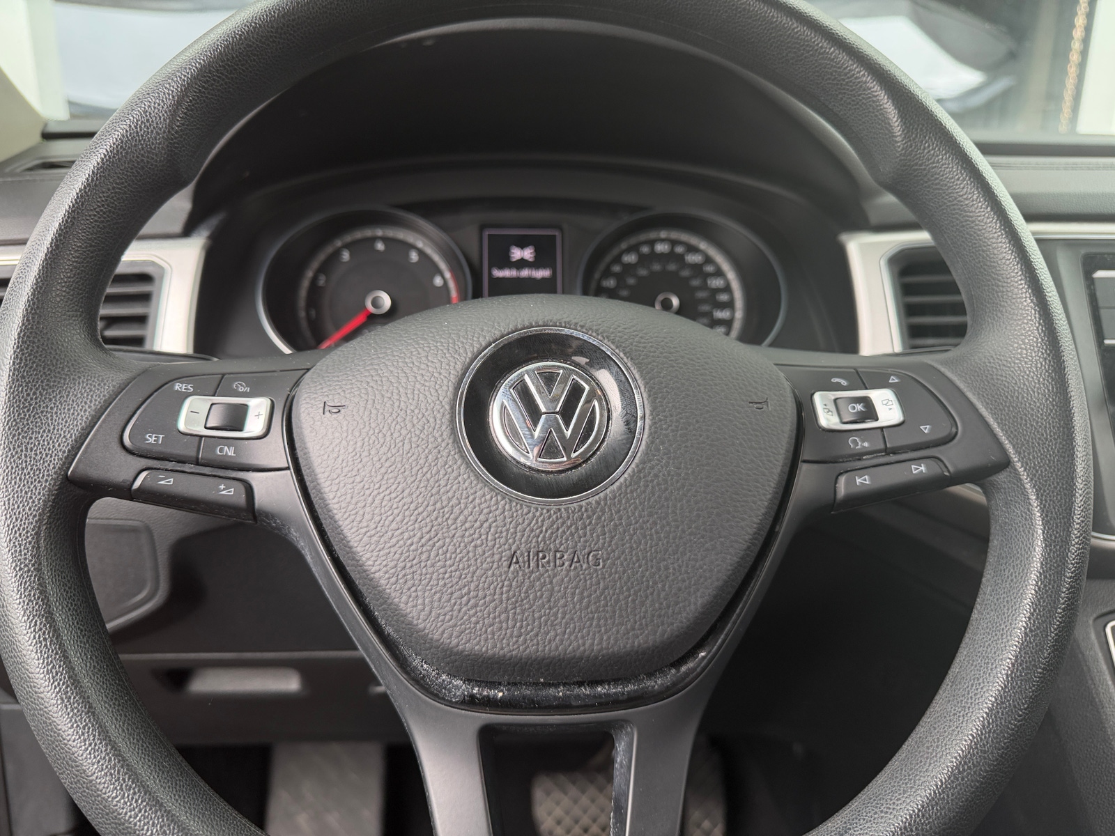 Thumbnail: 2018 Volkswagen Atlas - 5