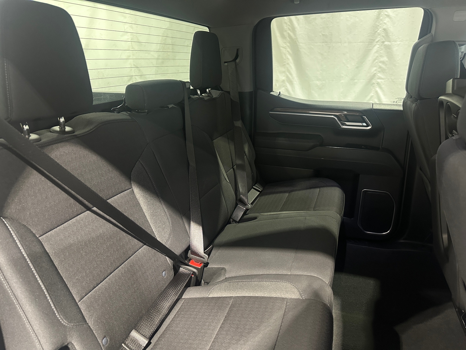 Thumbnail: 2026 Chevrolet Silverado 1500 - 6