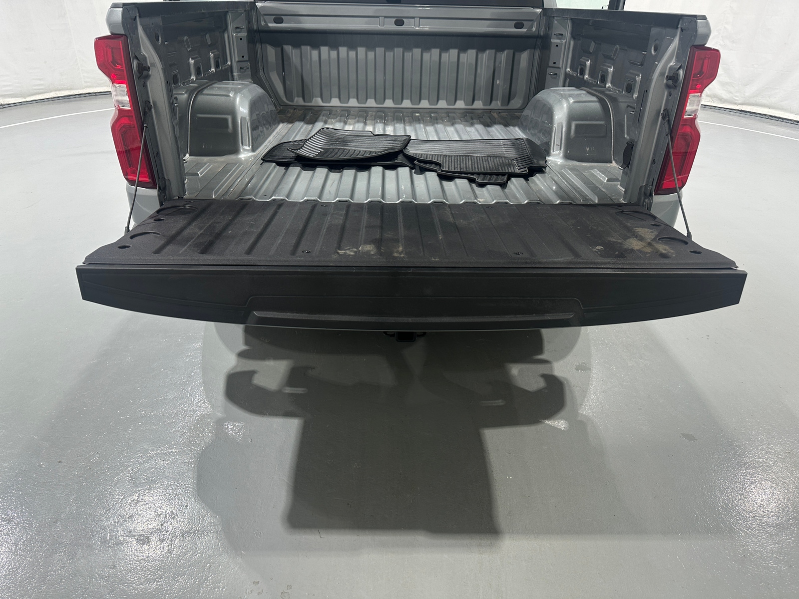 Thumbnail: 2026 Chevrolet Silverado 1500 - 7