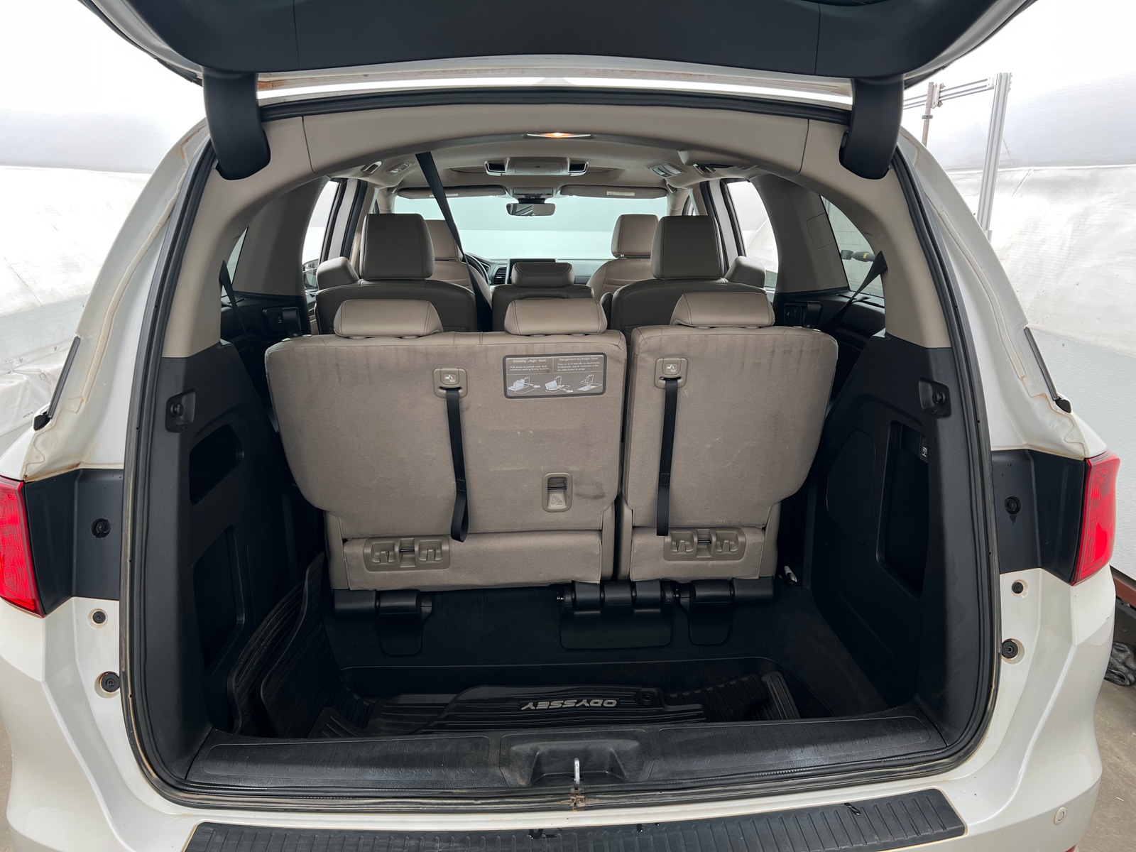 Thumbnail: 2023 Honda Odyssey - 6