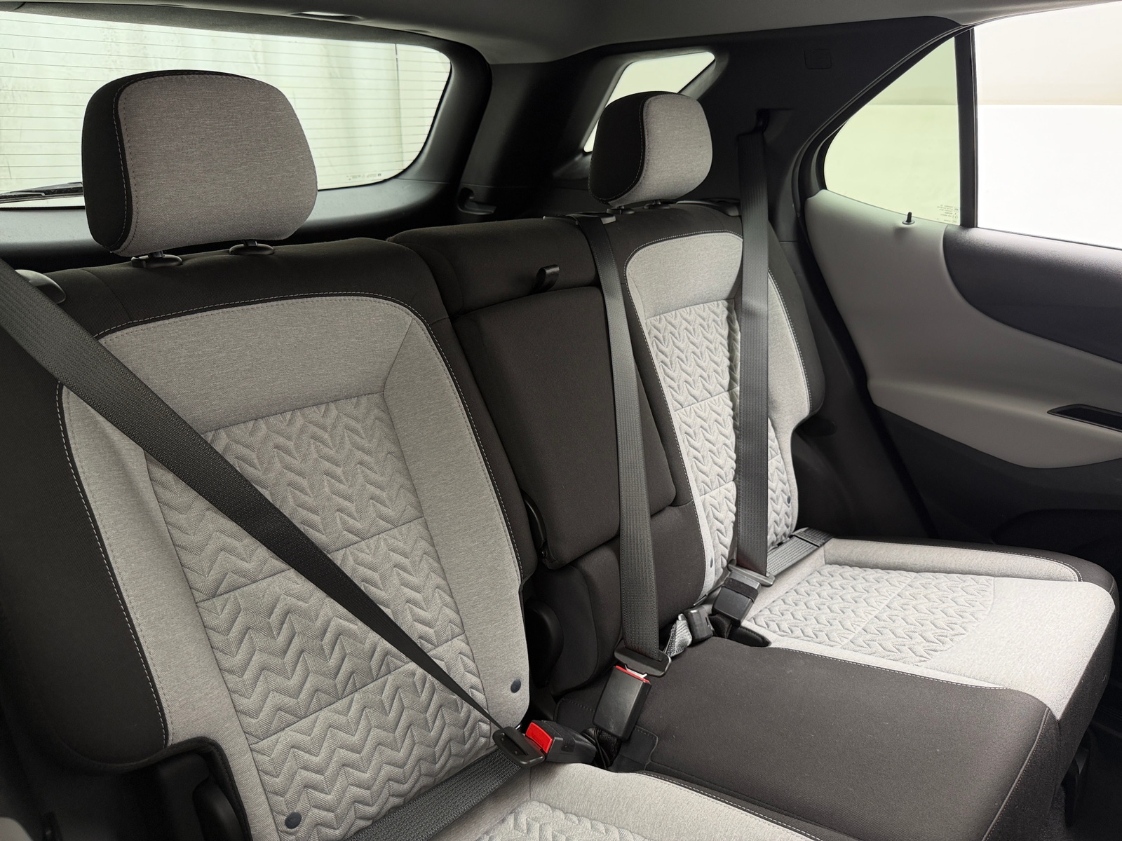 Thumbnail: 2023 Chevrolet Equinox - 6
