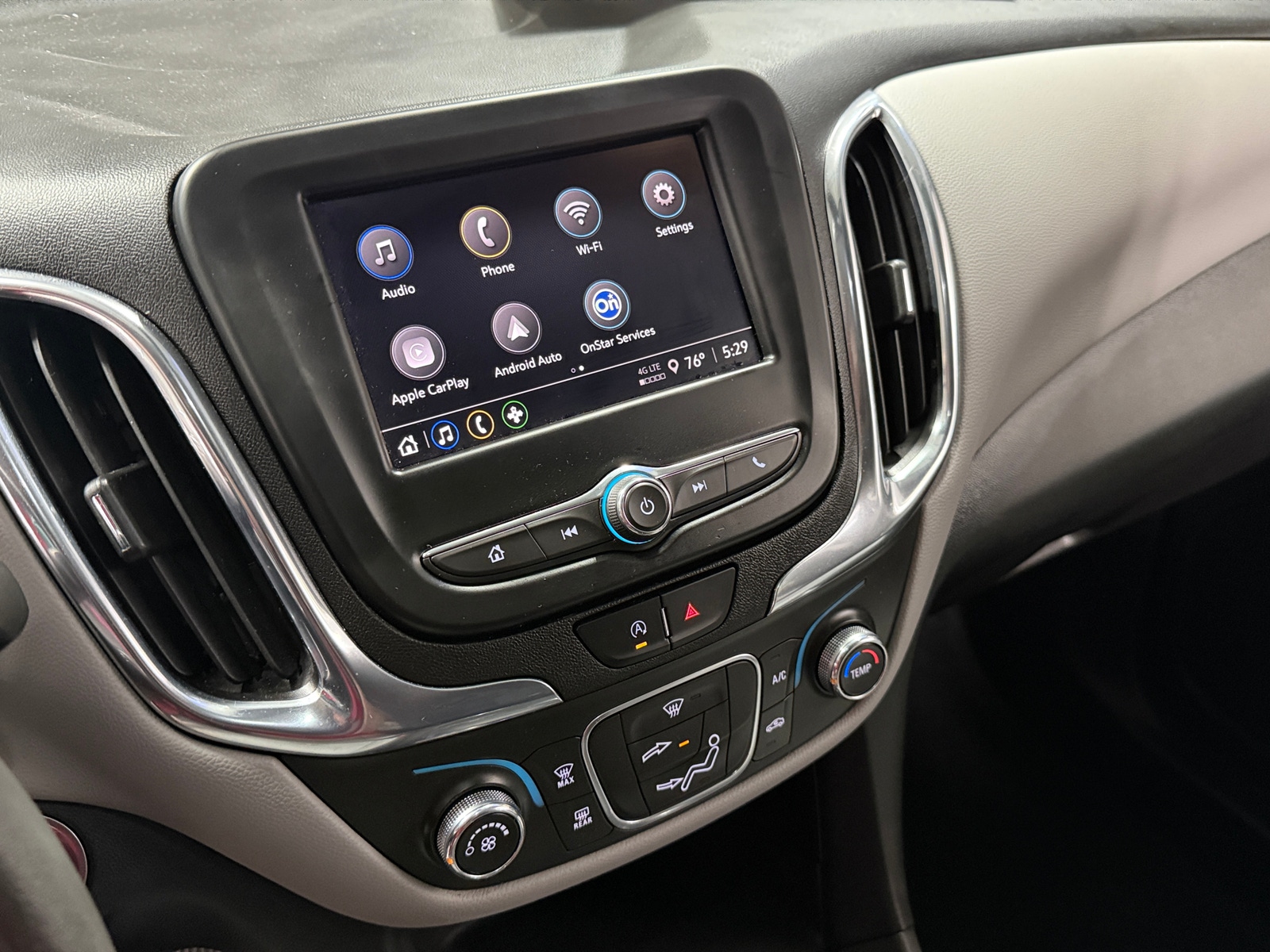 Thumbnail: 2023 Chevrolet Equinox - 4