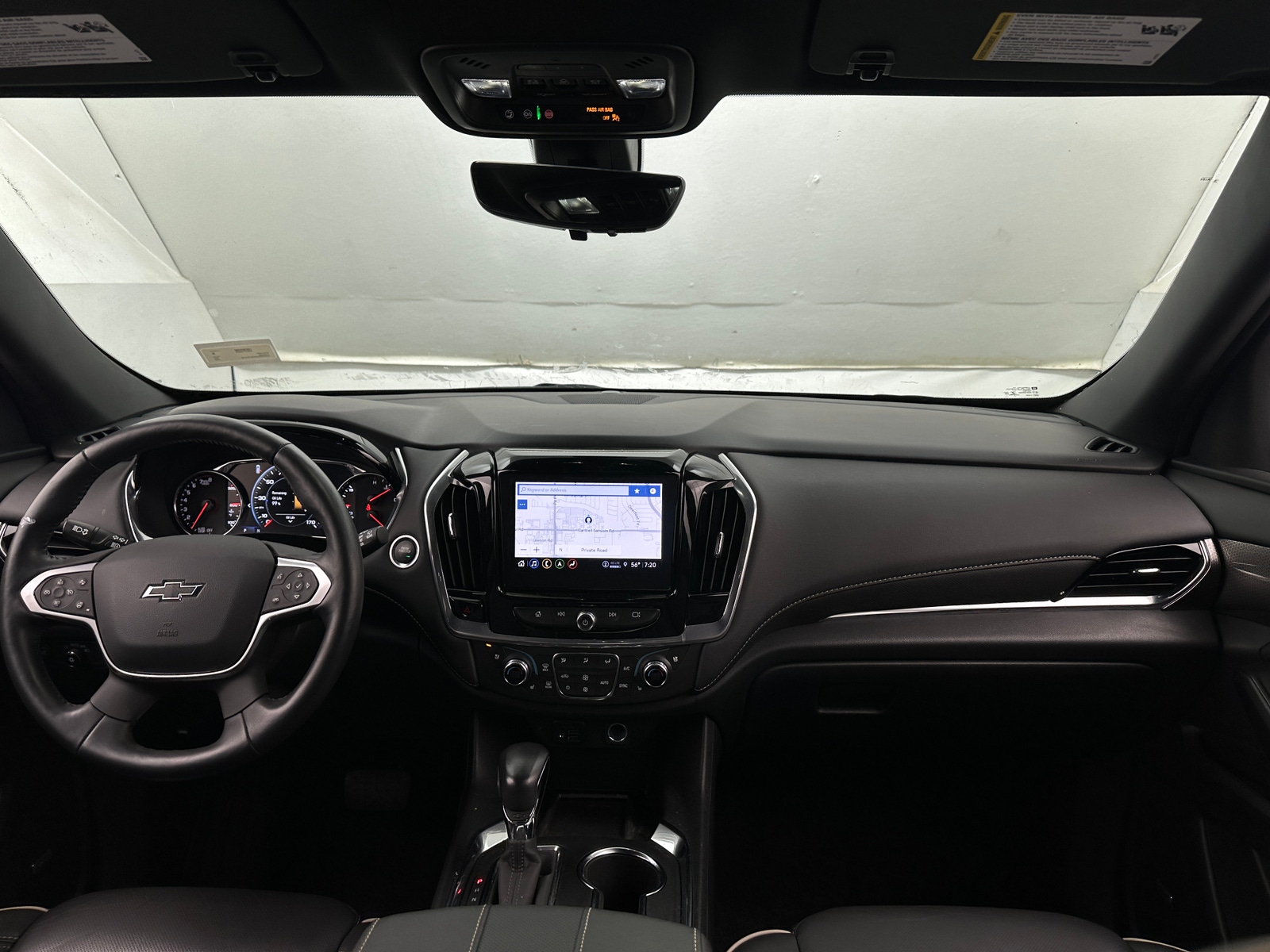 Thumbnail: 2022 Chevrolet Traverse - 2