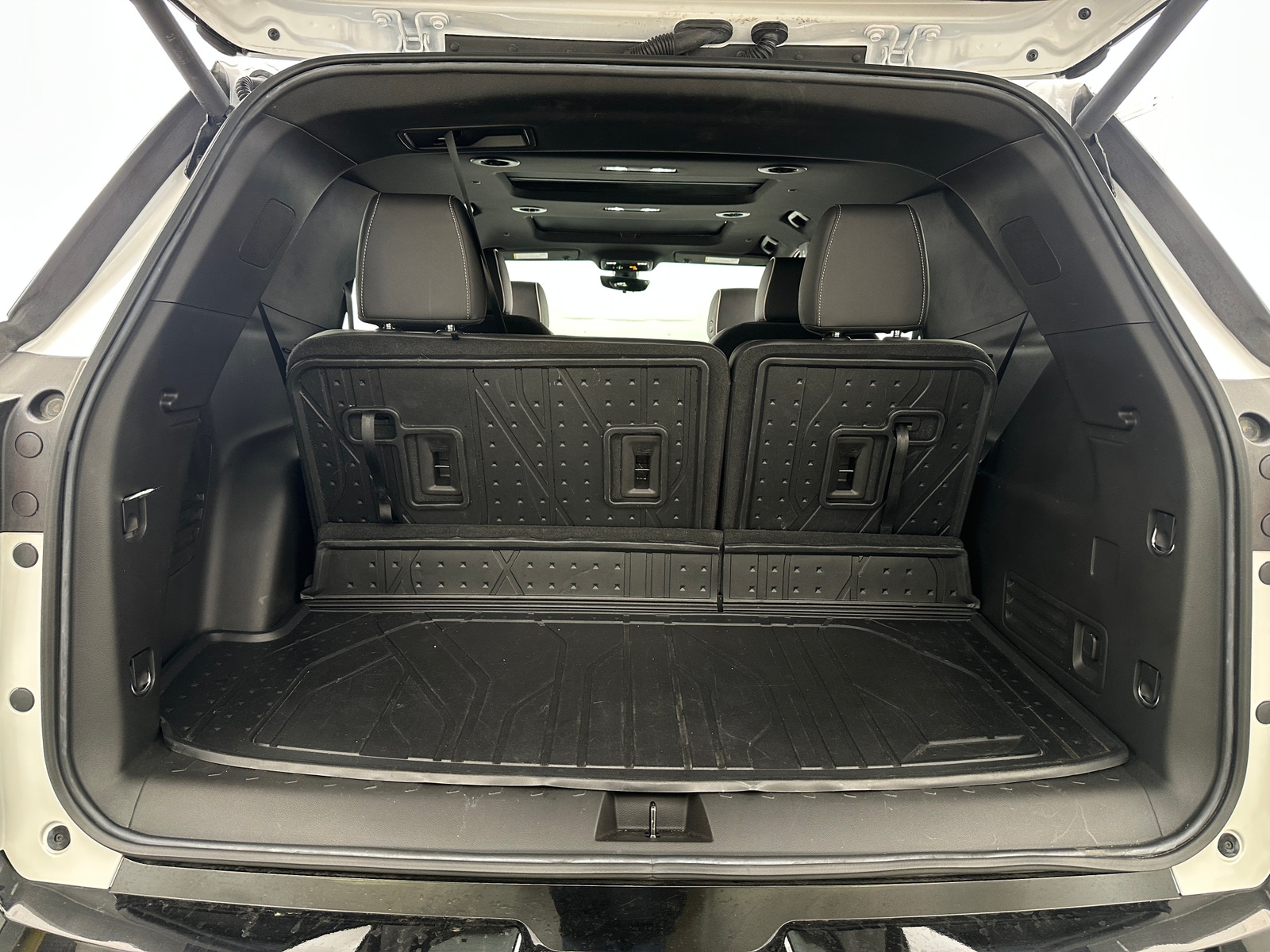 Thumbnail: 2022 Chevrolet Traverse - 6