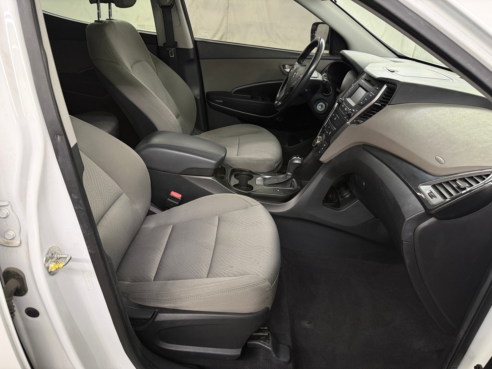 Thumbnail: 2014 Hyundai Santa Fe - 2