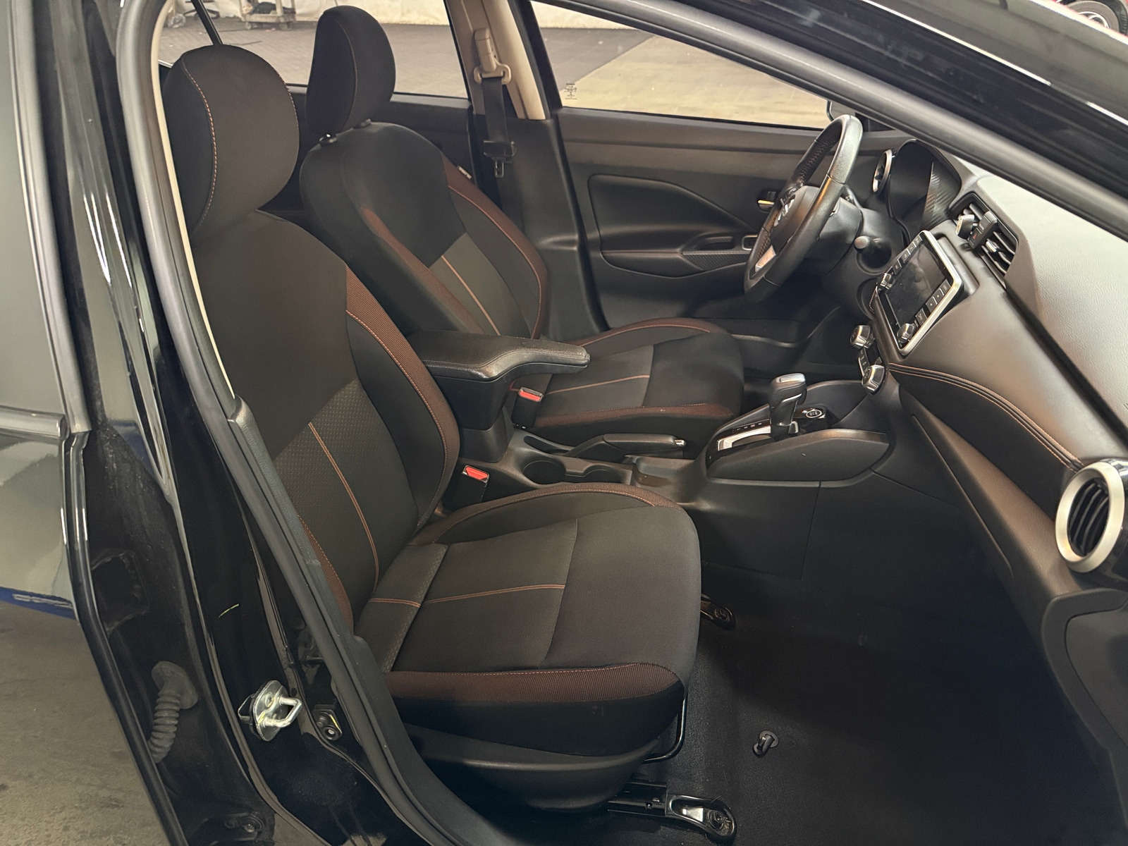 Thumbnail: 2022 Nissan Versa - 2