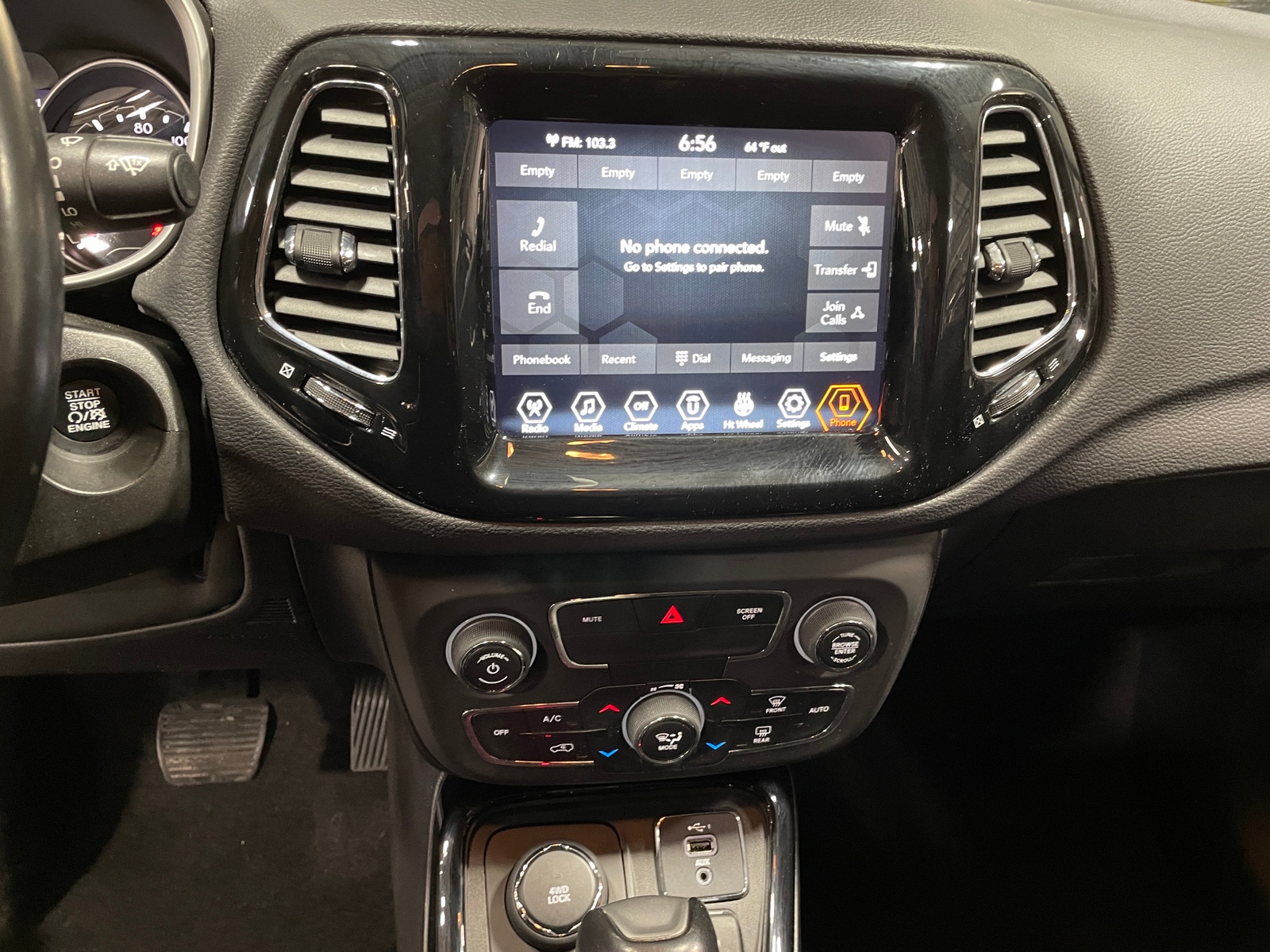 Thumbnail: 2020 Jeep Compass - 3