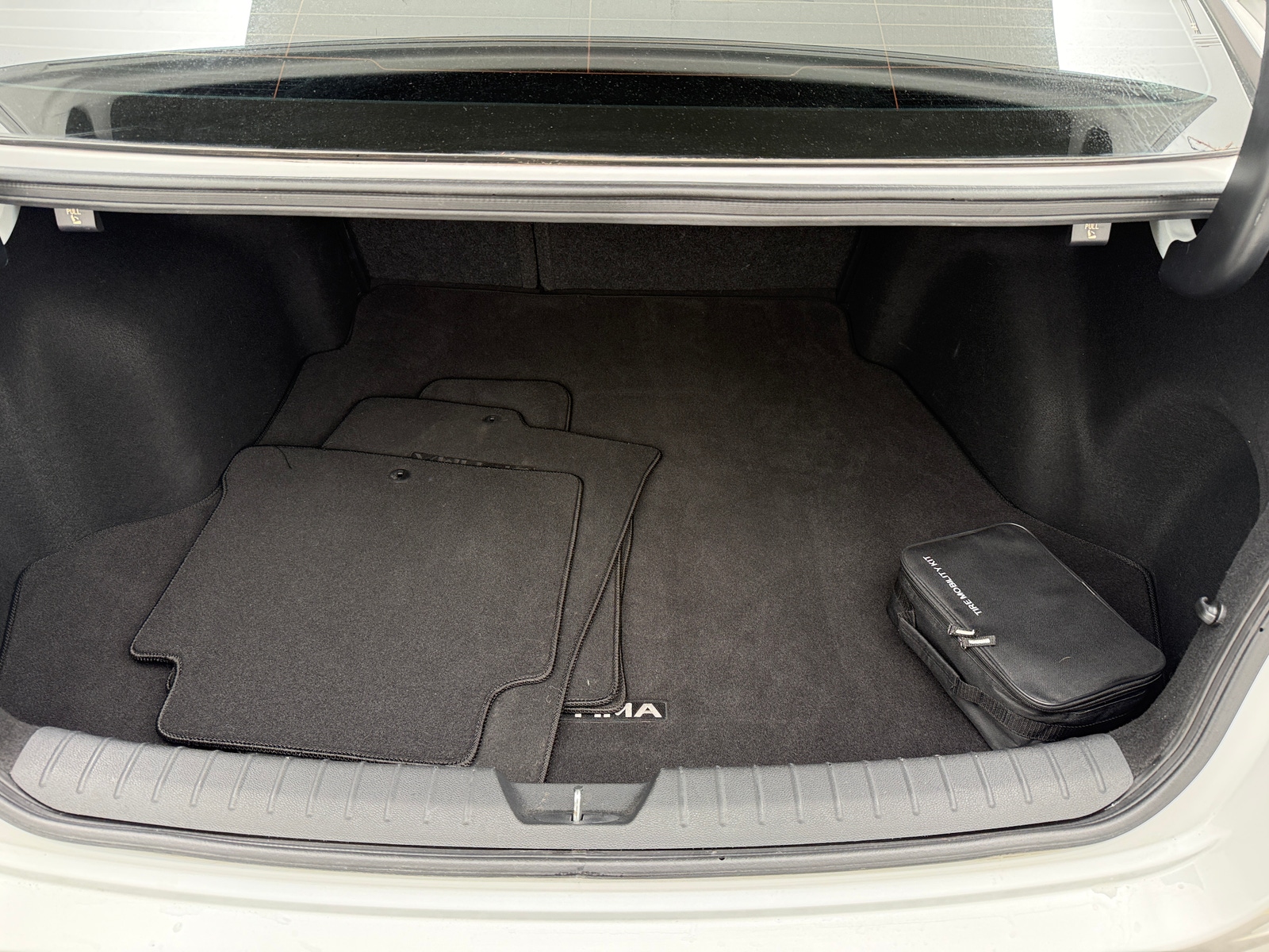 Thumbnail: 2019 Kia Optima - 7