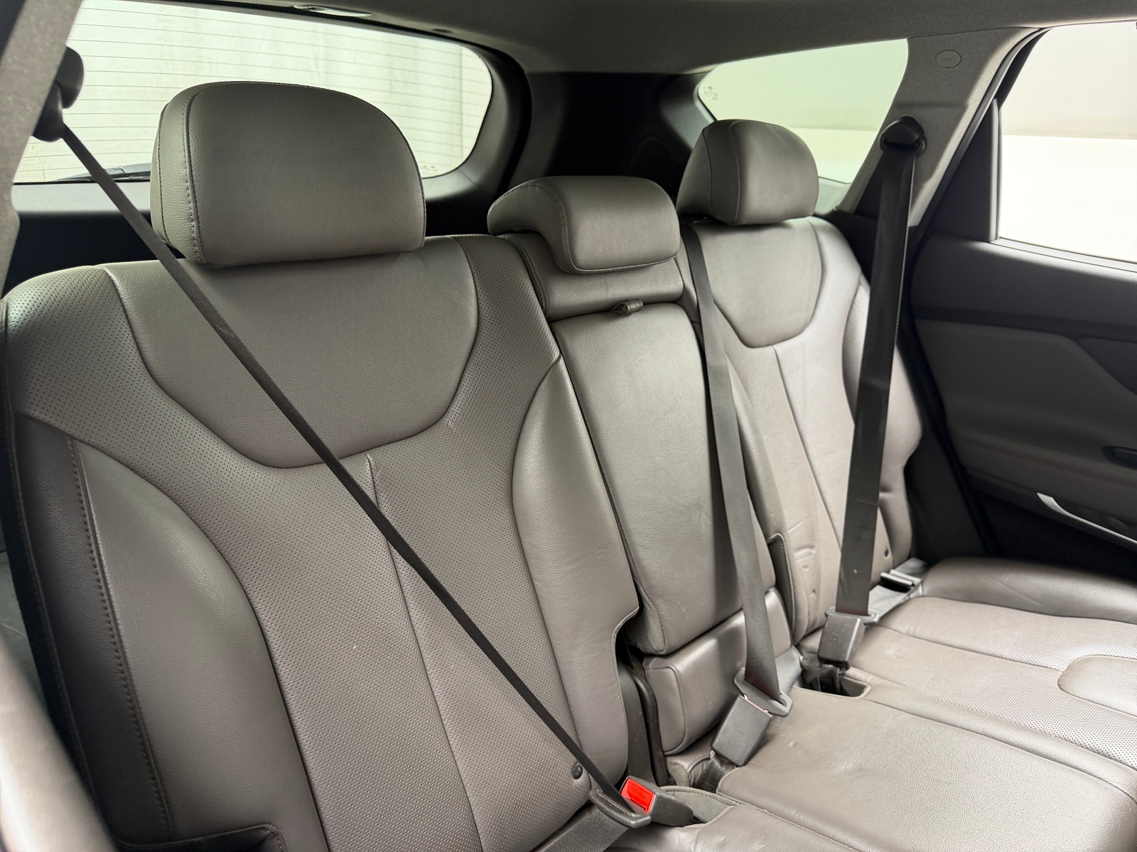 Thumbnail: 2020 Hyundai Santa Fe - 5