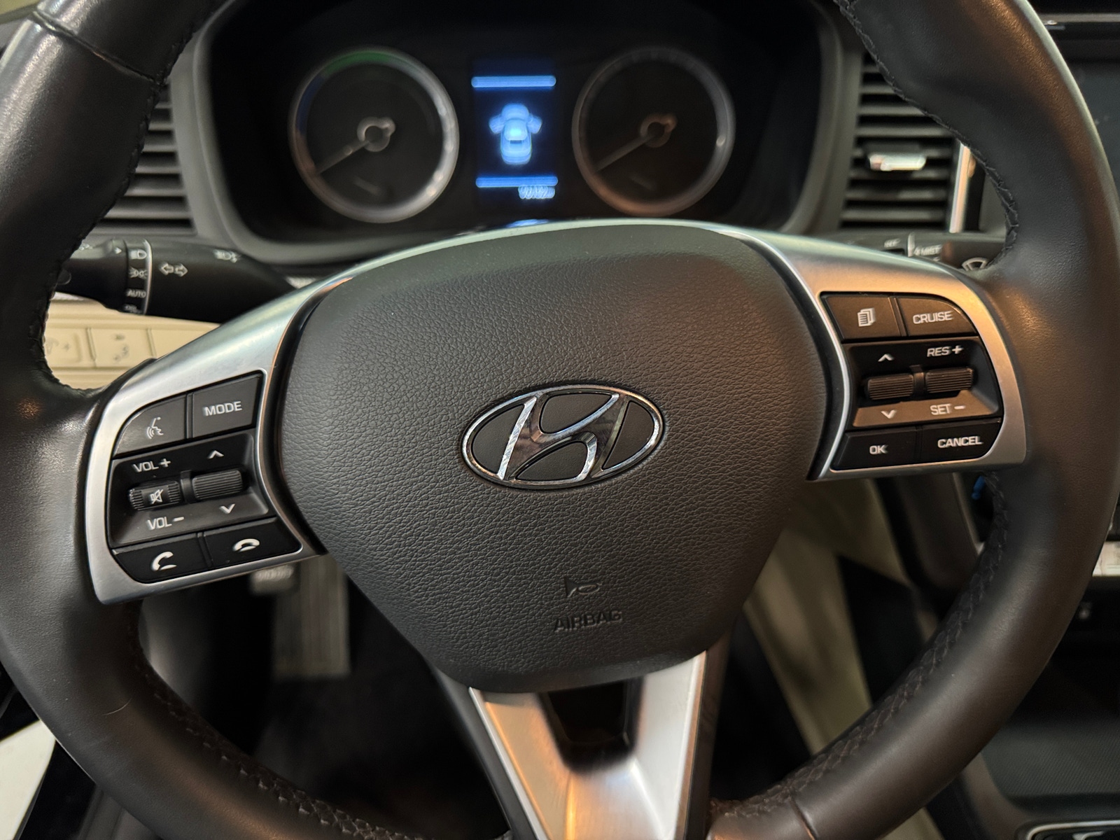 Thumbnail: 2019 Hyundai Sonata - 5