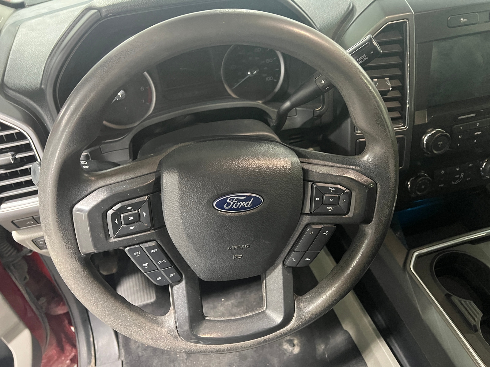 Thumbnail: 2022 Ford Econoline - 5