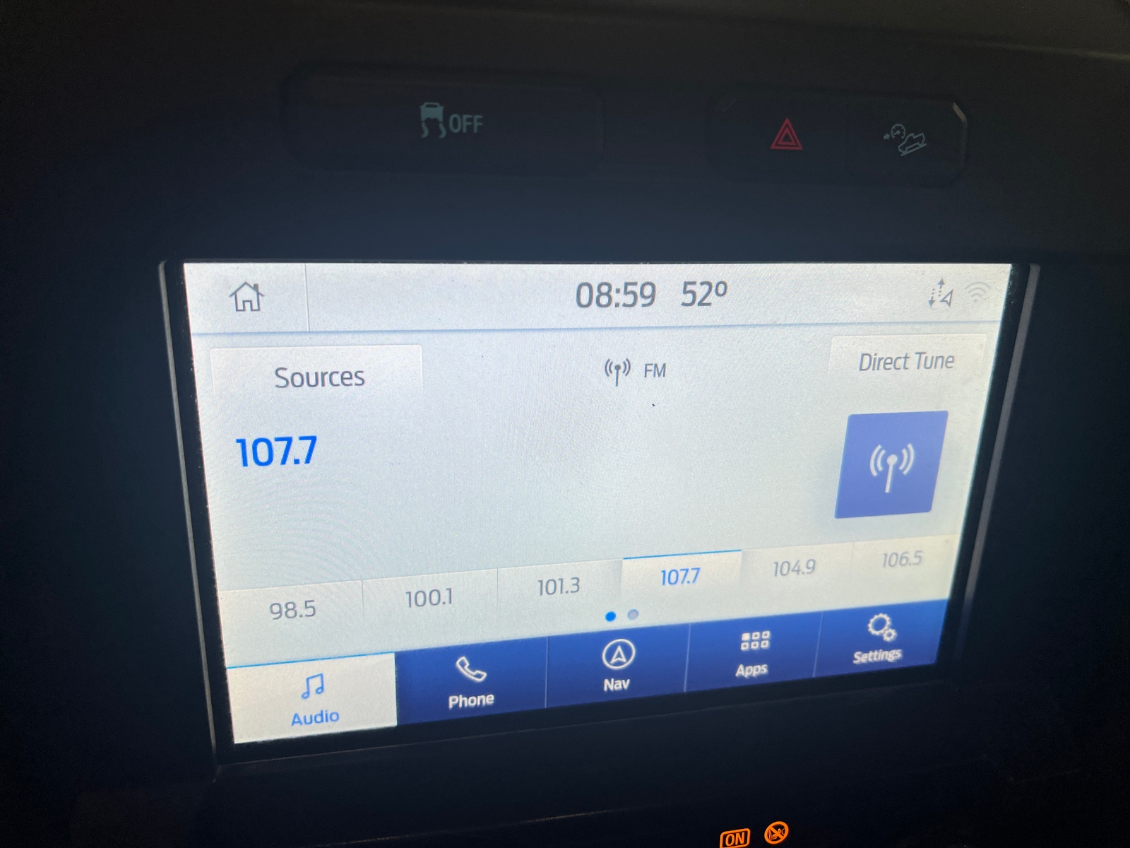 Thumbnail: 2022 Ford Econoline - 4