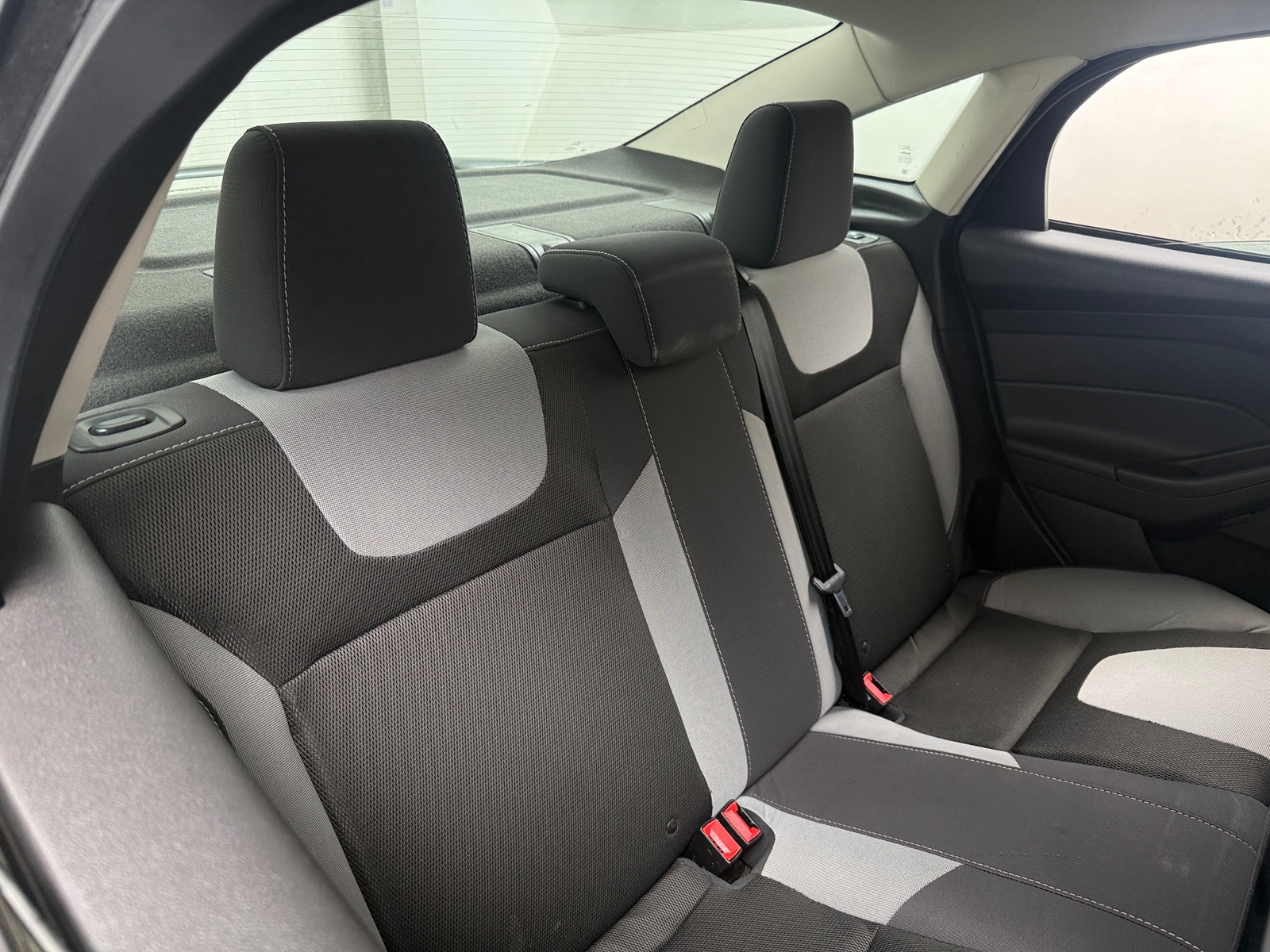 Thumbnail: 2014 Ford Focus - 6