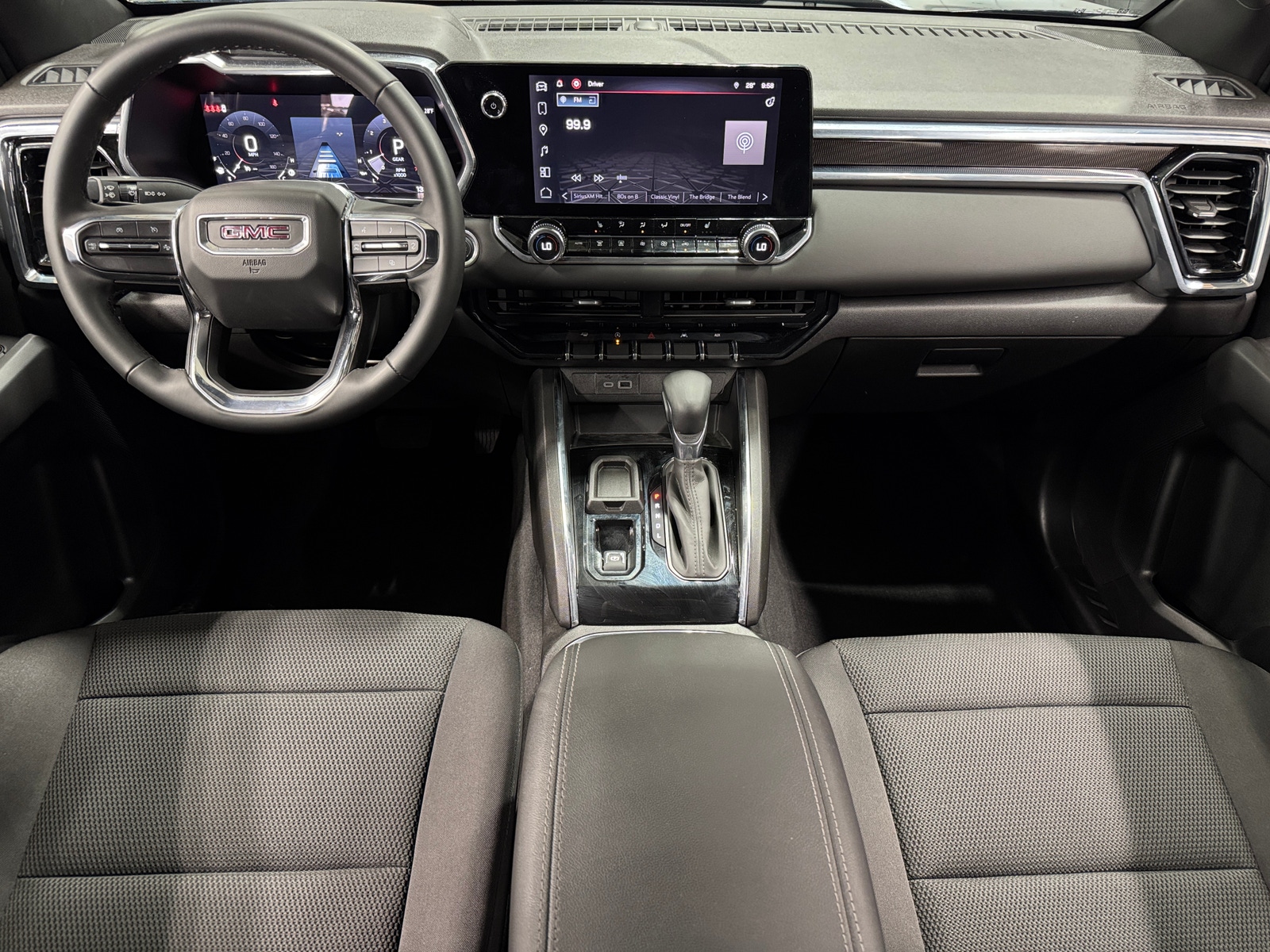 Thumbnail: 2024 GMC Canyon - 3