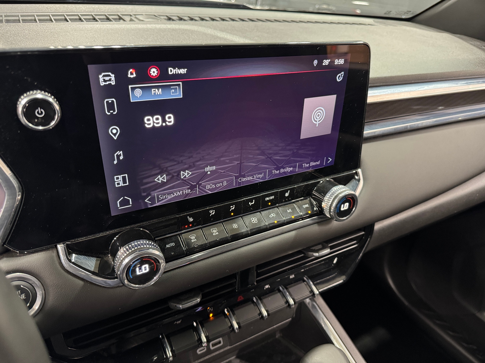 Thumbnail: 2024 GMC Canyon - 4