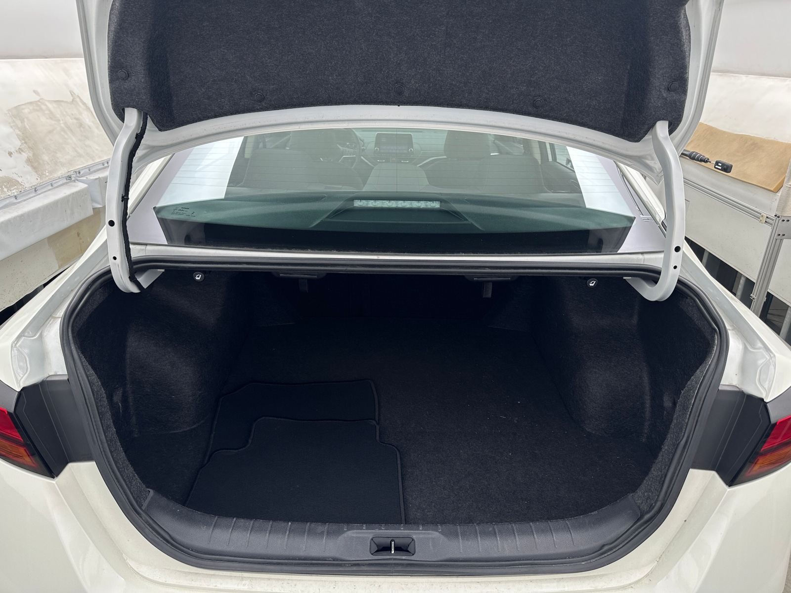 Thumbnail: 2025 Nissan Altima - 7