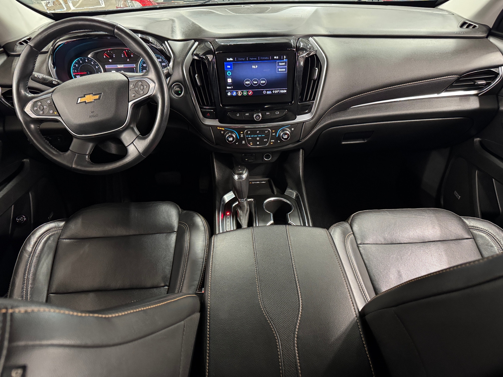 Thumbnail: 2020 Chevrolet Traverse - 2