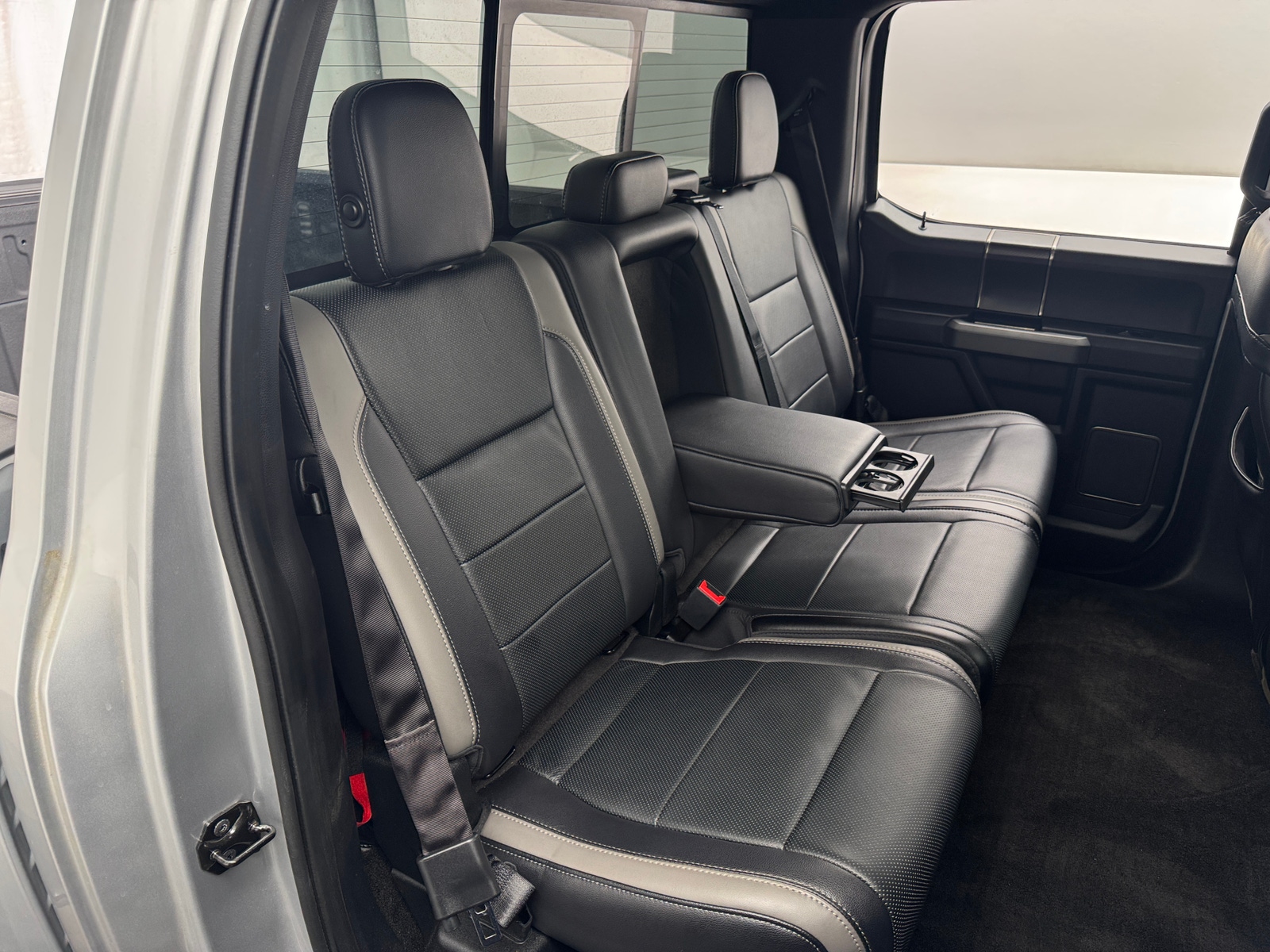 Thumbnail: 2018 Ford Econoline - 5