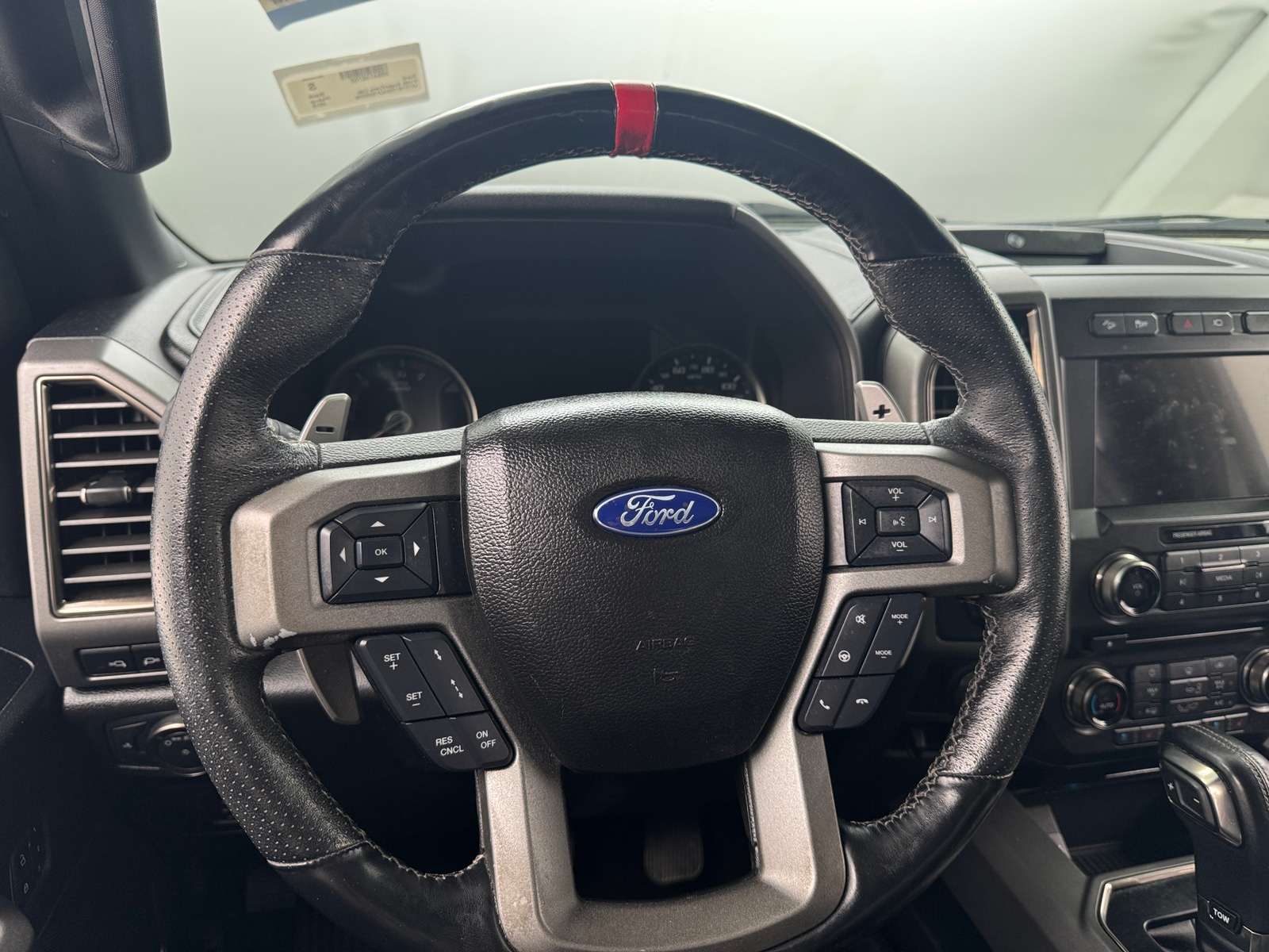 Thumbnail: 2018 Ford Econoline - 4