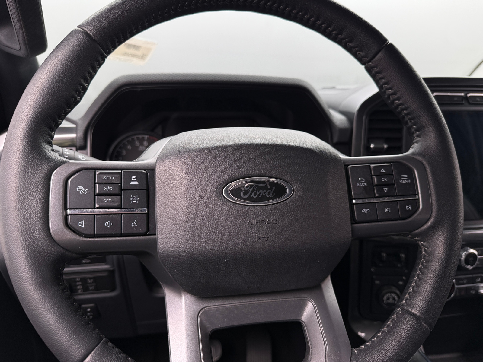 Thumbnail: 2022 Ford Econoline - 4