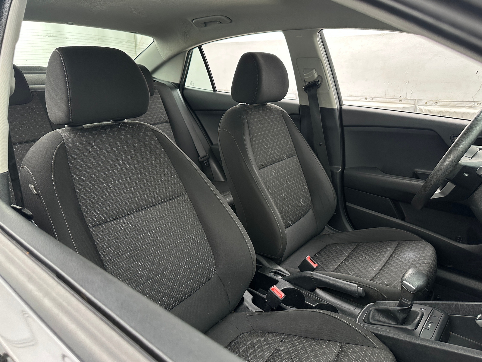 Thumbnail: 2021 Kia Rio - 2