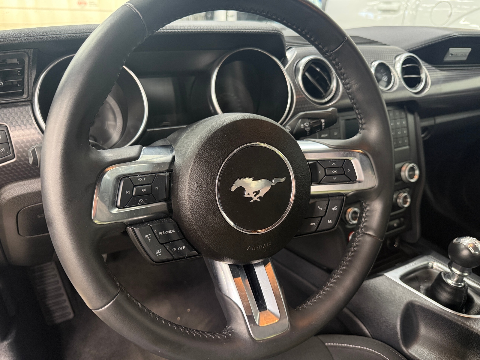 Thumbnail: 2021 Ford Mustang - 4