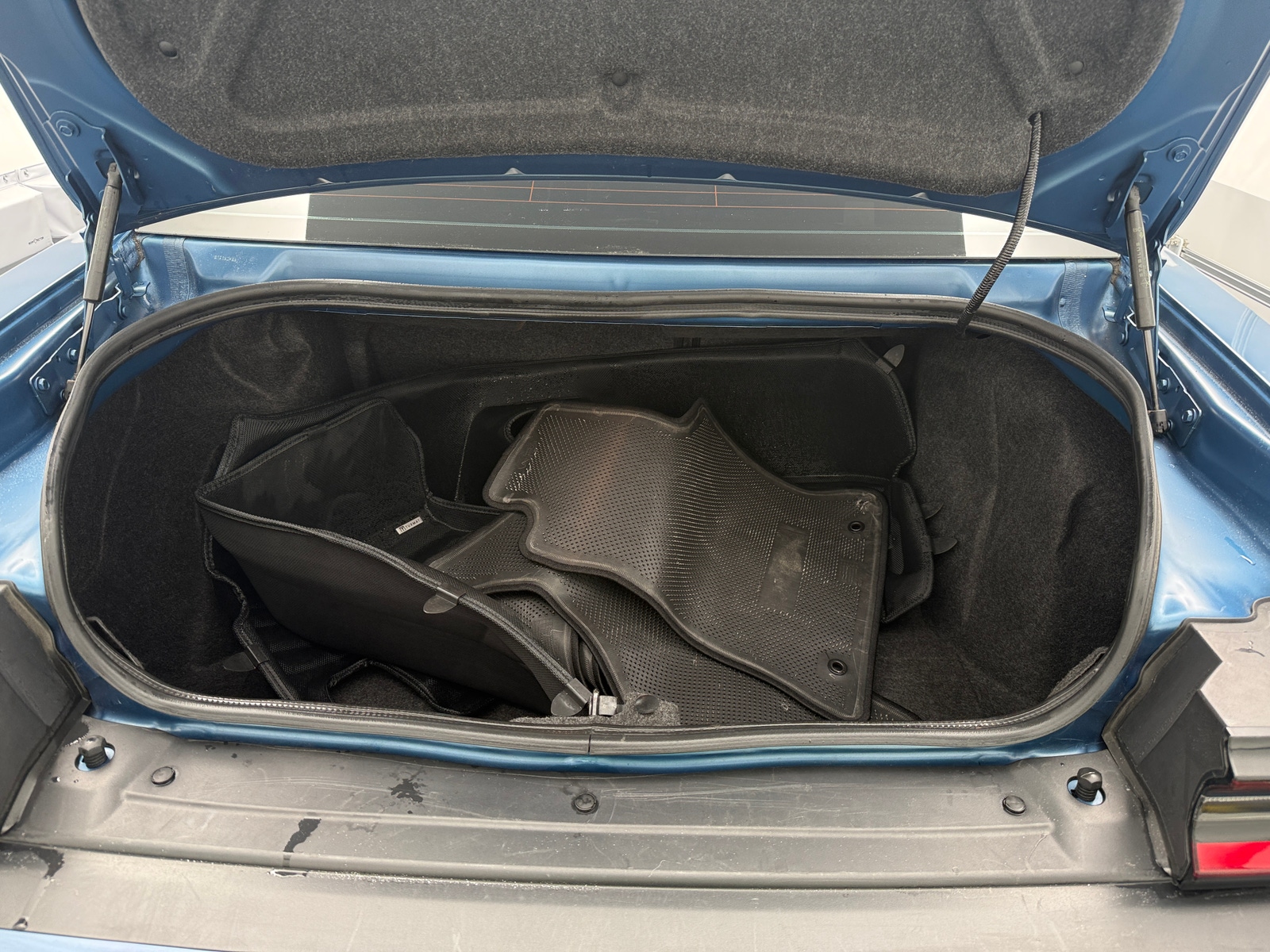 Thumbnail: 2022 Dodge Challenger - 6