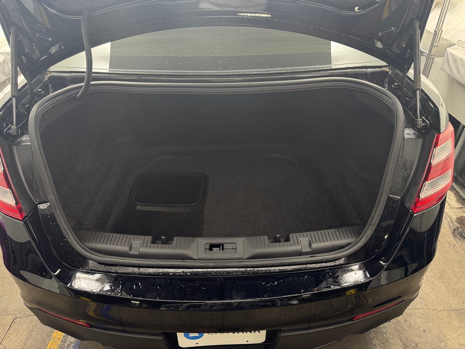 Thumbnail: 2017 Ford Taurus - 7