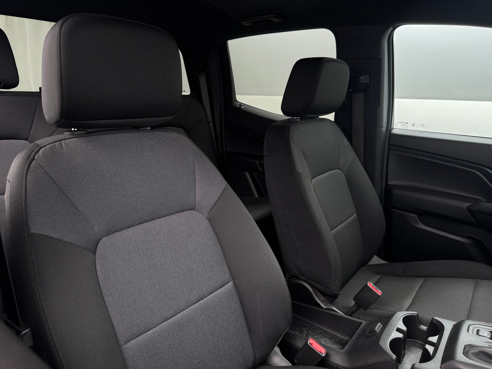 Thumbnail: 2023 Chevrolet Colorado - 2